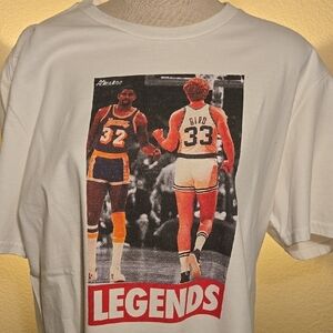 White Legends Graphic T-Shirt‎
